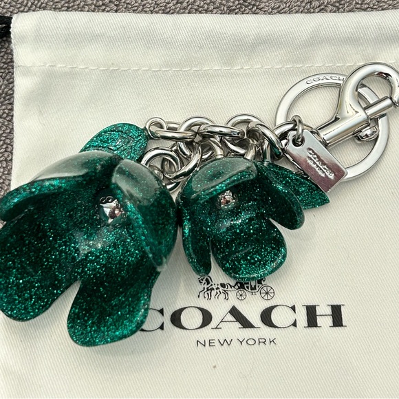 COACH TeaRose Key Ring/Bag Charm - Picture 1 of 5